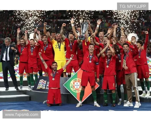 C 罗 + 门德斯双 97 分领衔!葡萄牙欧国联冠军阵容限时登陆 FC25 卡池(3) C 罗 + 门德斯双 97 分领衔!葡萄牙欧国联冠军阵容限时登陆 FC25 卡池(3)